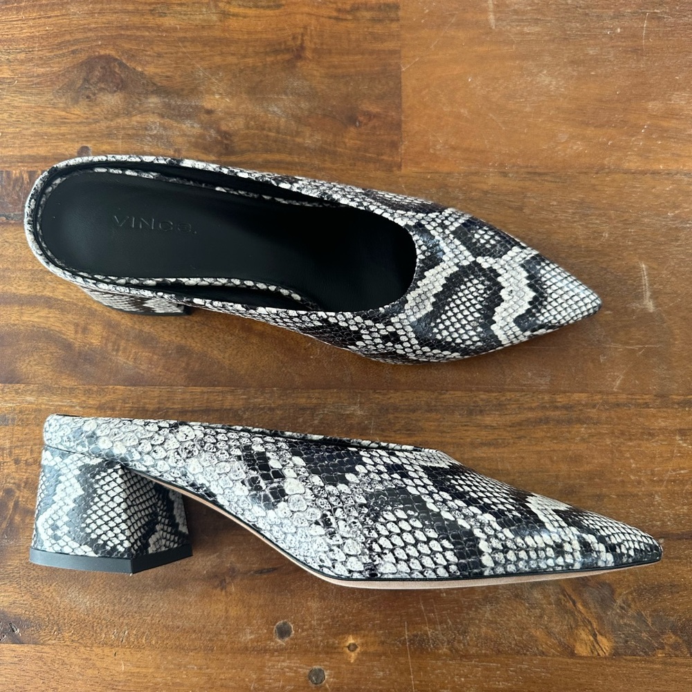 Vince Ralston Snake Print Women's Pointed toe block heel Shoes‎ size 8